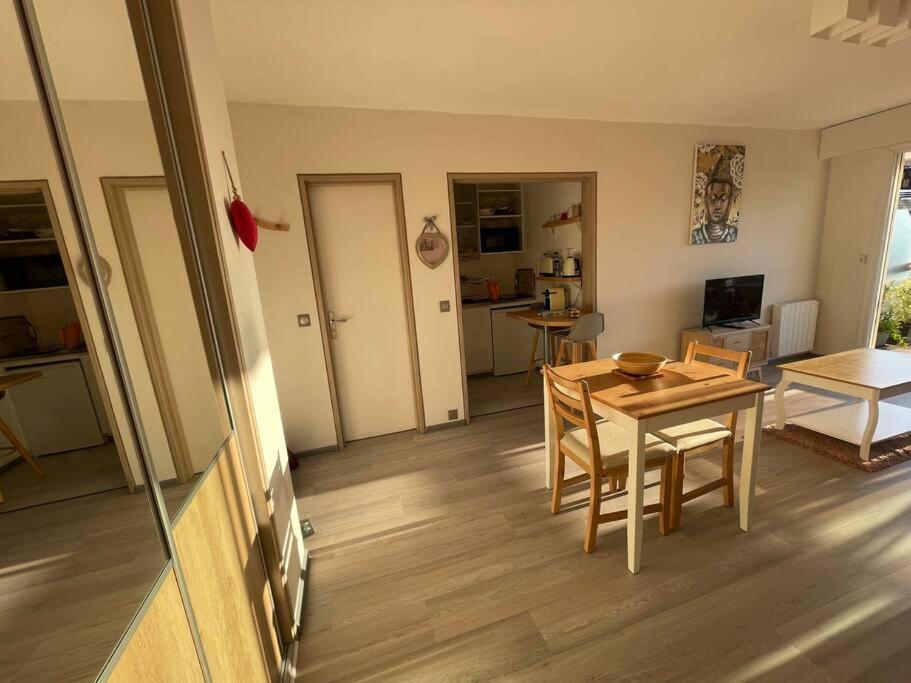 Petit Studio Zen Avec Parking Gratuit Reserve อูลกัท ภายนอก รูปภาพ